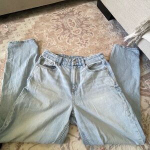 American Eagle Outfitters Light Wash women’s 
 Jeans